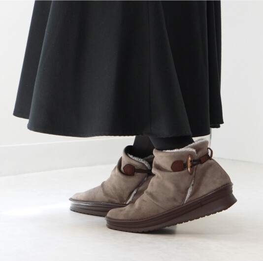 ＊新作ブーツ紹介＊